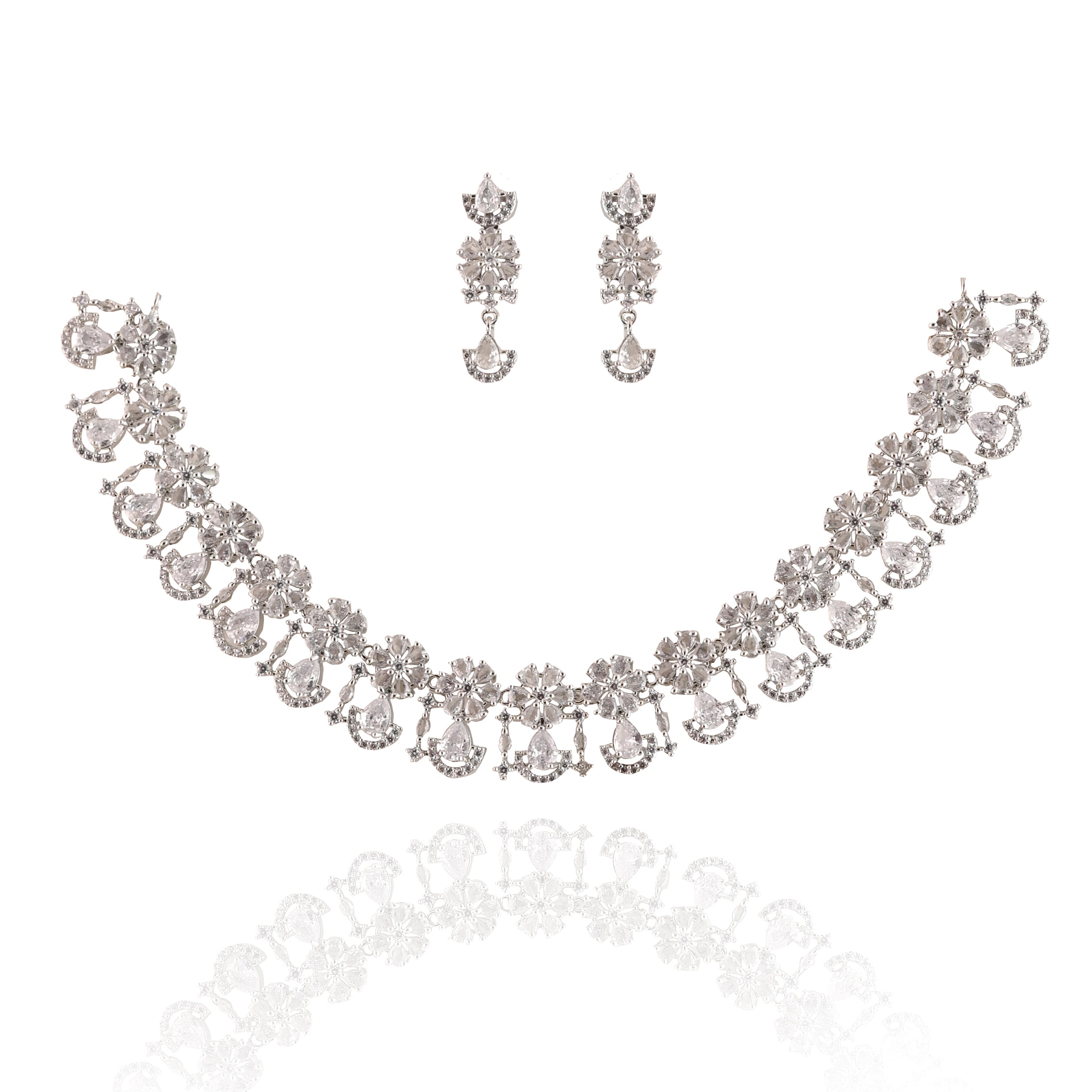 Hancrafted Zircon Studded Necklace