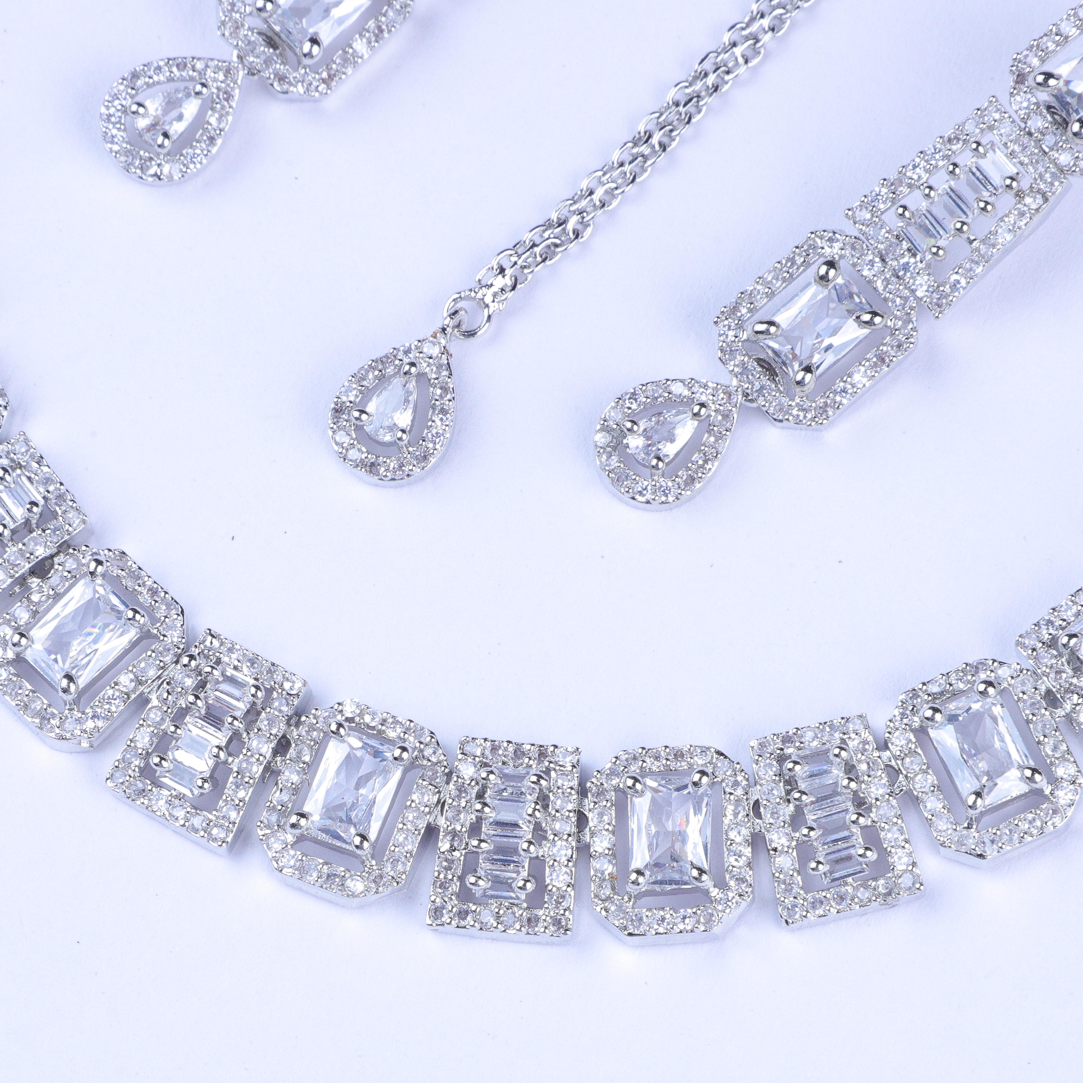 Majestic Silver Gemstone Zirconia Necklace Set