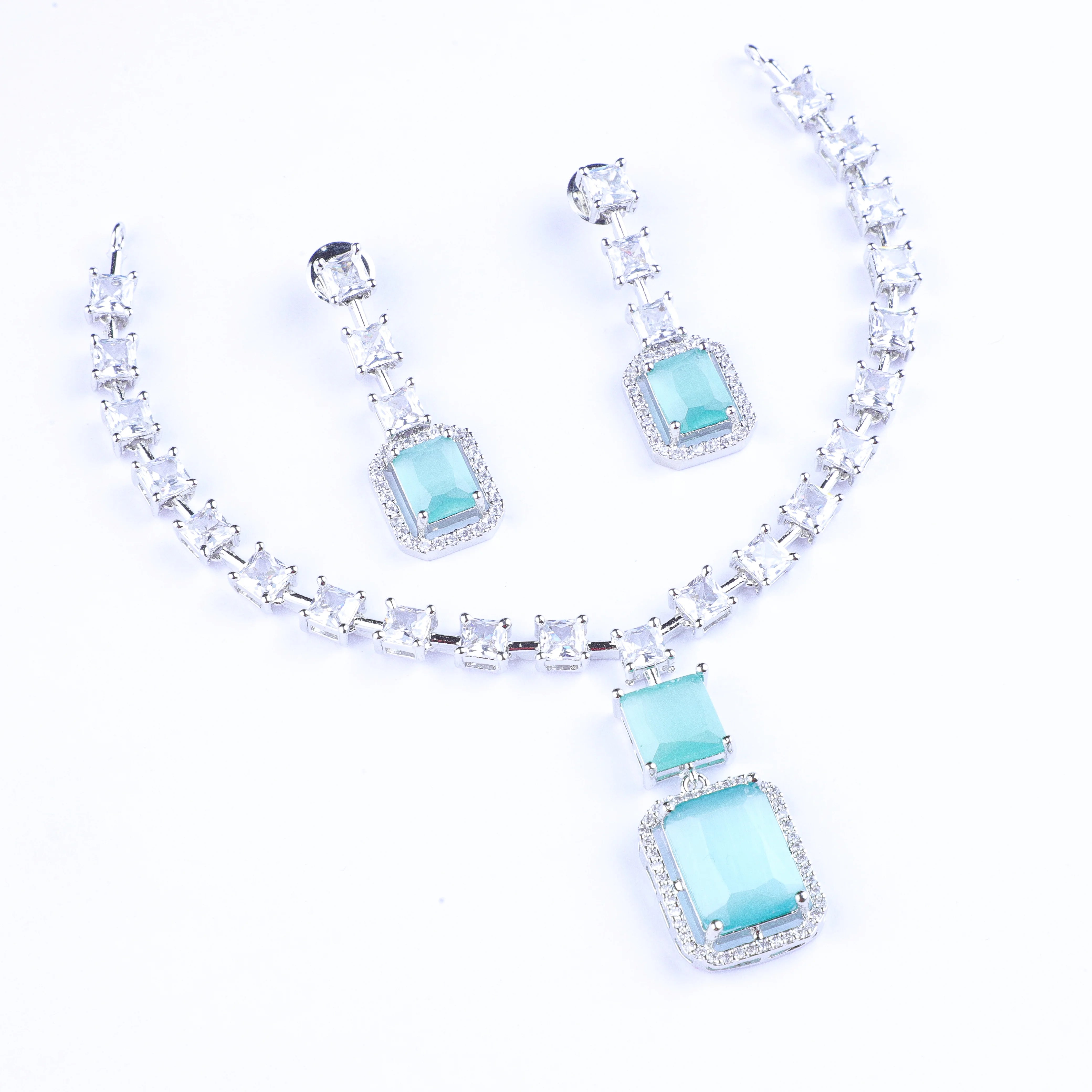 Gleaming Grace Silver Zirconia Necklace