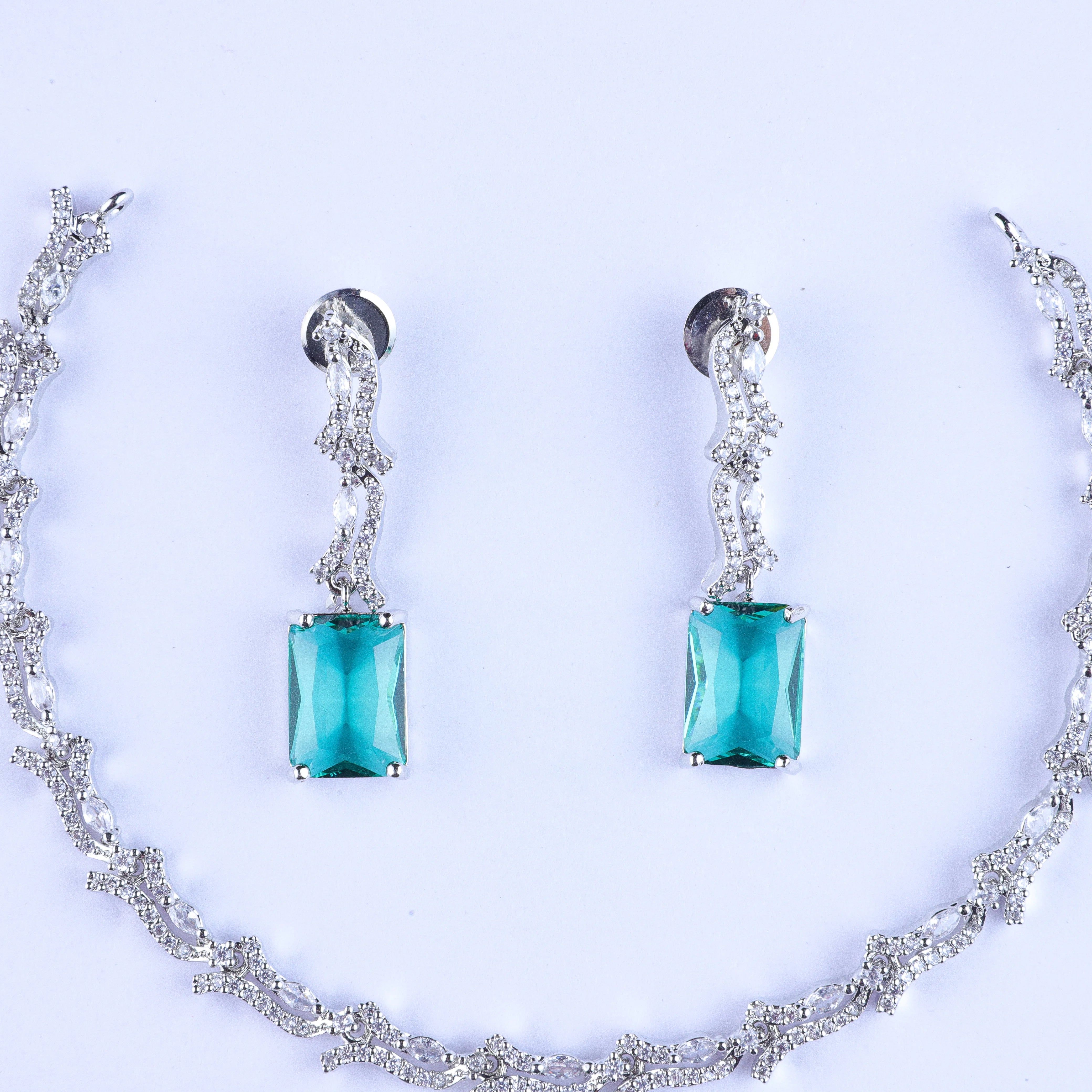 Turquoise Timeless Treasure Silver Zirconia Necklace