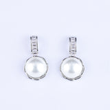 Enchanting Aura Pearl Earrings